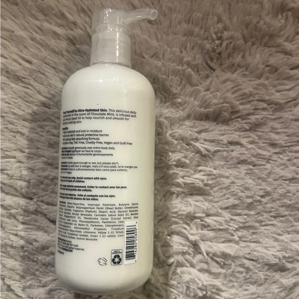 Hempz Treats CHOCOLATE MINT Body Lotion 16.5 Oz NEW Sealed